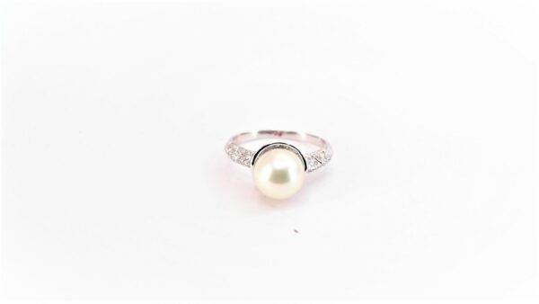 Damenring / Perle 750 GG