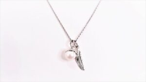 Collier mit Perle Feder 925 Ag rhodiniert