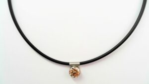 Collier Einsteiner Stahl