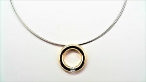 Collier mit Behang Stahl