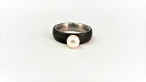 Damenring / Perle Stahl
